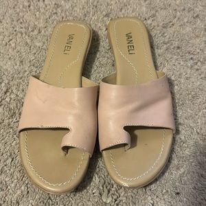 Vaneli nude slip on sandals toeless size 8W leather